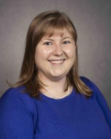 Stephanie Brown - Professional Picture